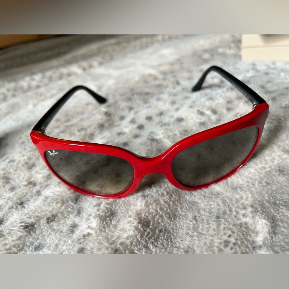Ray-Ban Women's Red Cat Eye Sunglasses with Gradient Lenses - Picture 4 of 5